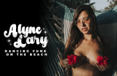 ⁣ALYNE LARY - DANCING FUNK ON THE BEACH